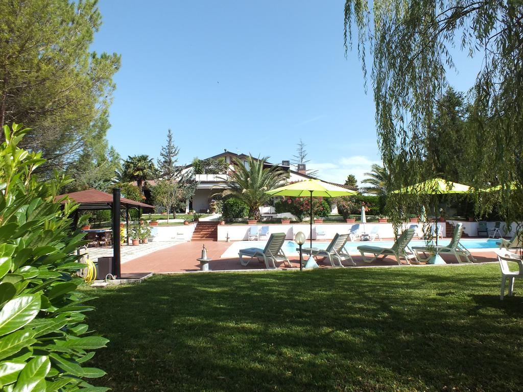Villa Serena 아시시 외부 사진